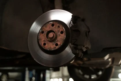Automobilio stabdžiai ir suportas