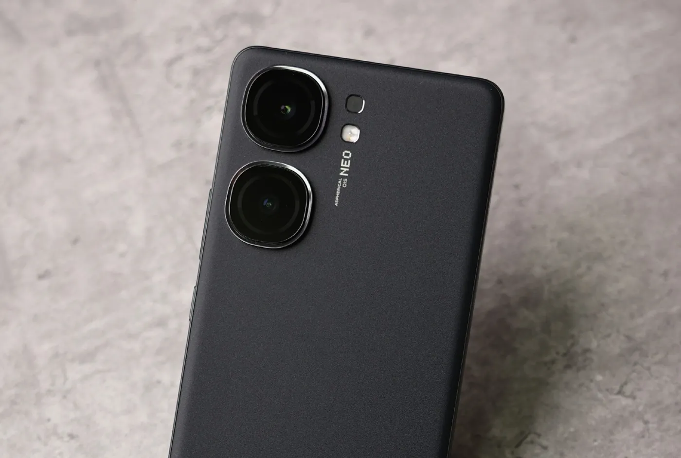 iQOO Neo 10