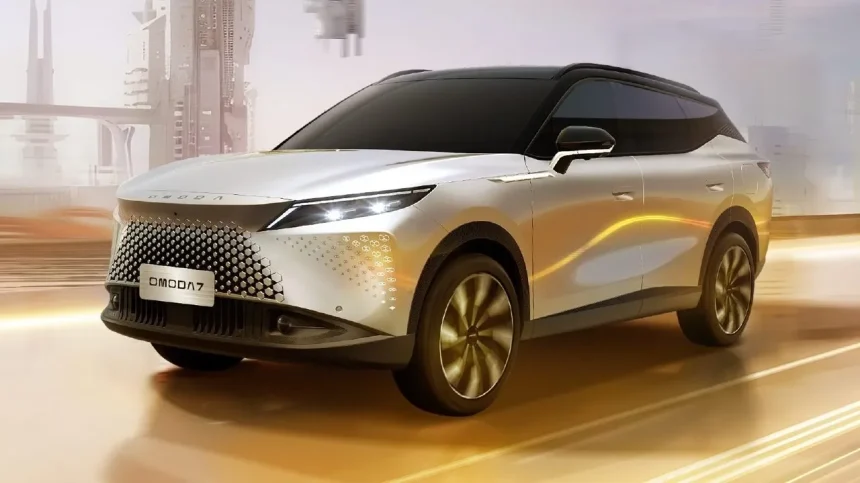 „Omoda“ pristatė visiškai naują C7 krosoverį