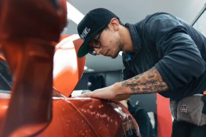 Automobilio diagnostika / David Glessner nuotr.