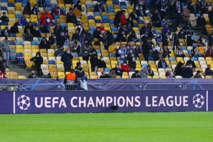 Kokie futbolo klubai buvo atsidūrę duobėje / katatonia82 / Shutterstock.com