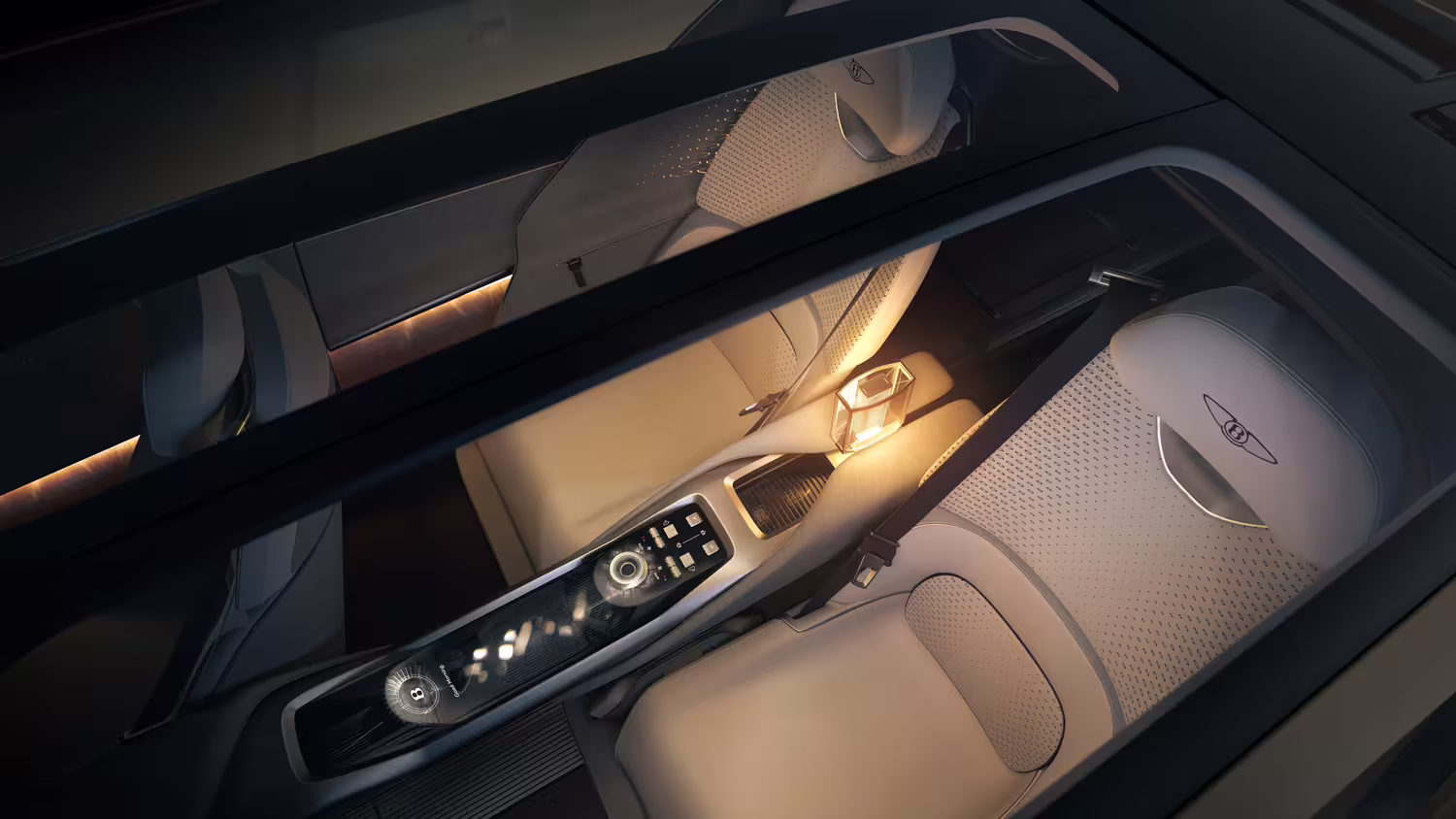 34 EXP 15 Interior