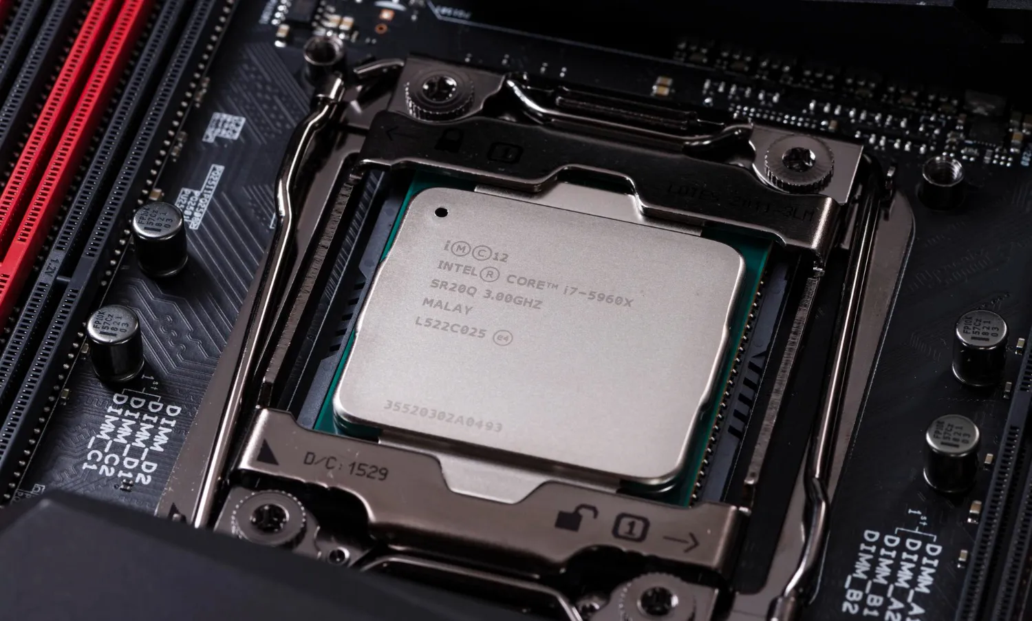 Intel finansiniai rezultatai