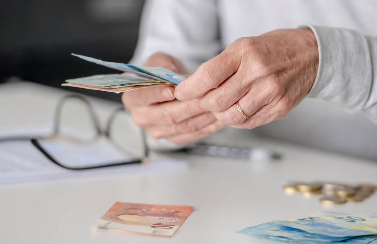 Lietuviai jau skaičiuoja pinigus