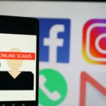 Įspėjimas dėl WhatsApp / ashadhodhomei / Shutterstock.com