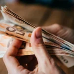 Pinigų reikia turėti visada