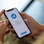 Telegram pranešimai / Natee Meepian / Shutterstock.com