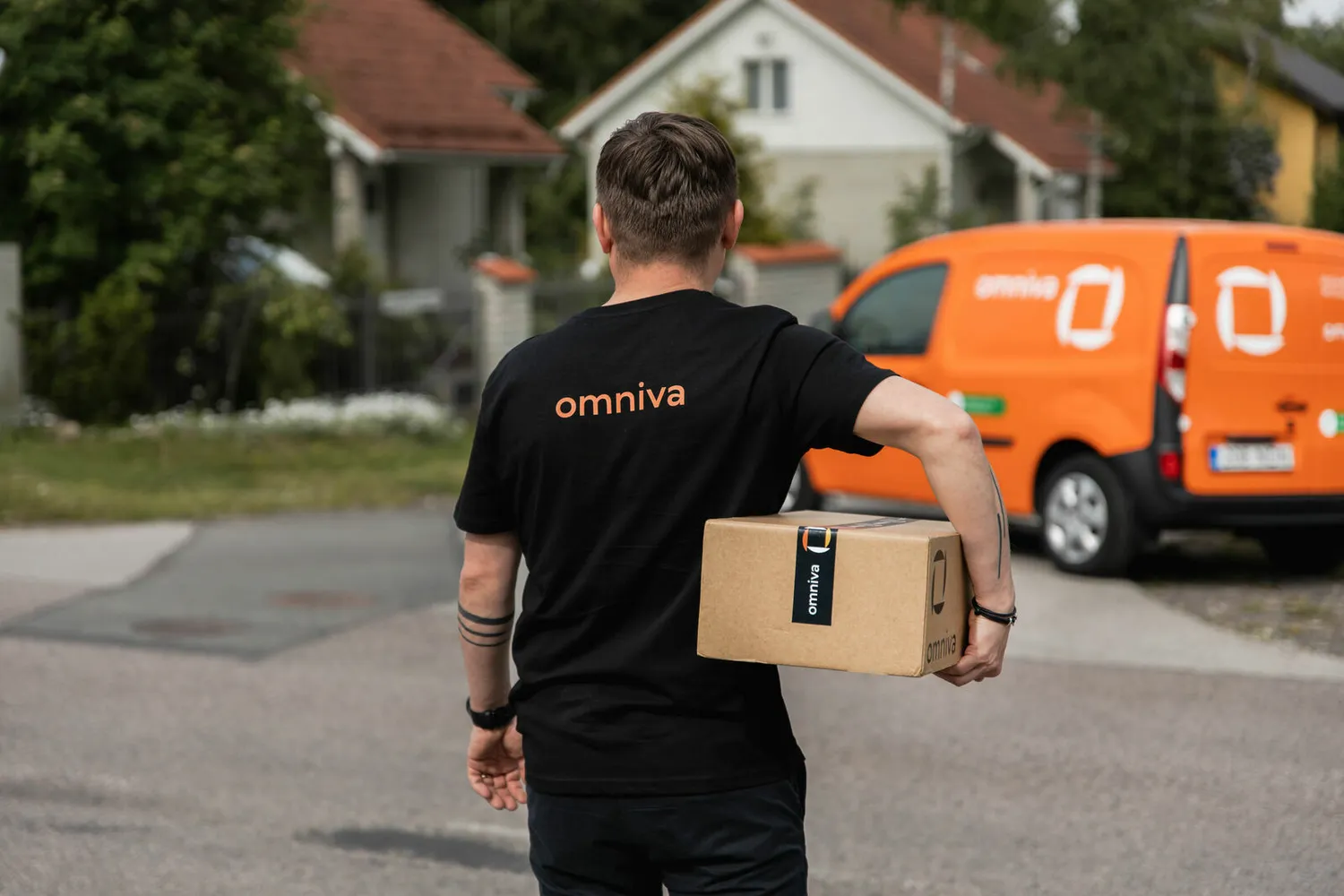 „Omniva“ išbando atvirą kurjerių tinklą