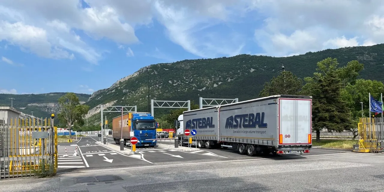 Eimin Skelbs Mln Eurų / Nuotrauka: adriaports.com (Brave)