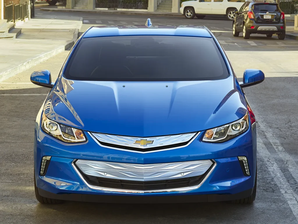 Chevrolet Volt Automobilis / Nuotrauka: cars.com (Brave)
