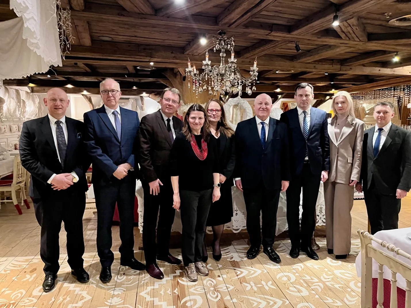 Seimo Valstybės Valdymo Savivaldybių / Nuotrauka: idea.int (Brave)