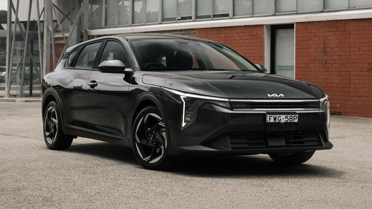 Kia Atšaukia Beveik Tūkst / Nuotrauka: avtopilot.com.ua