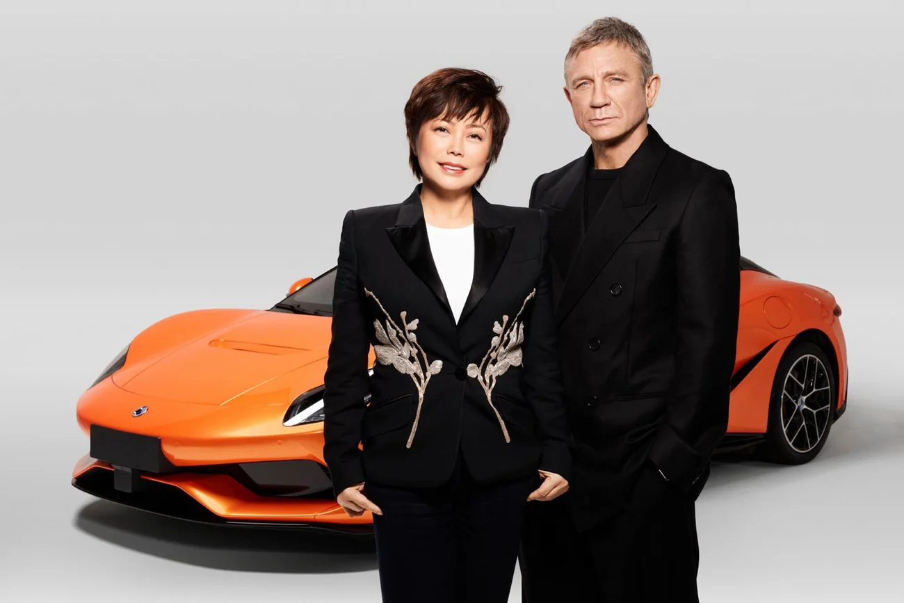 Denza Meta Iššūkį Porsche / Nuotrauka: avtopilot.com.ua