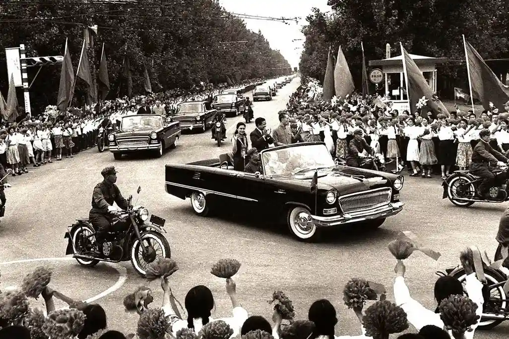1959 hongqi ca72j