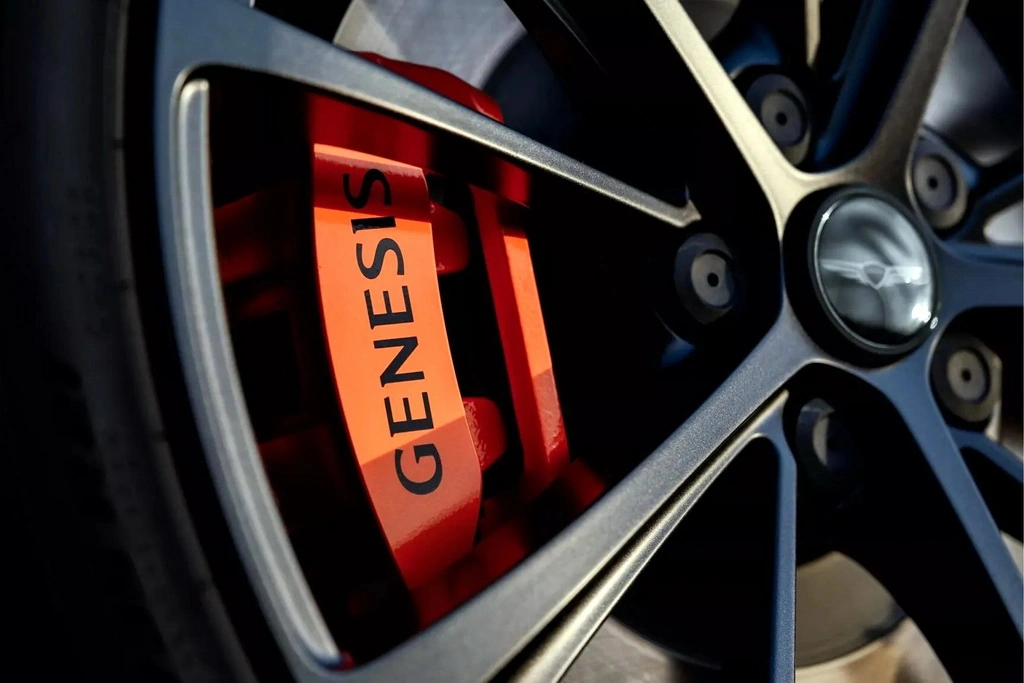 2027 genesis gv60 magna 7