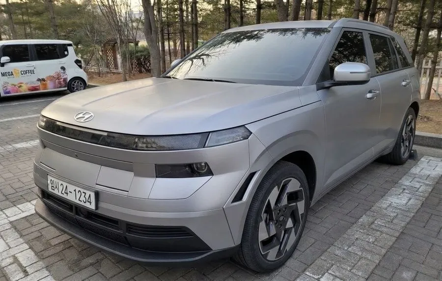 all new 2027 hyundai kona leaked popular crossover looks boxier and tougher 1