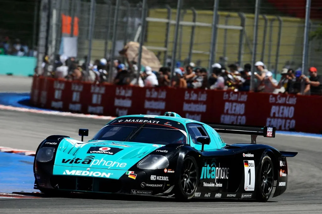 bertolini and bartels maserati mc12 2048x1366 resize 2221 1