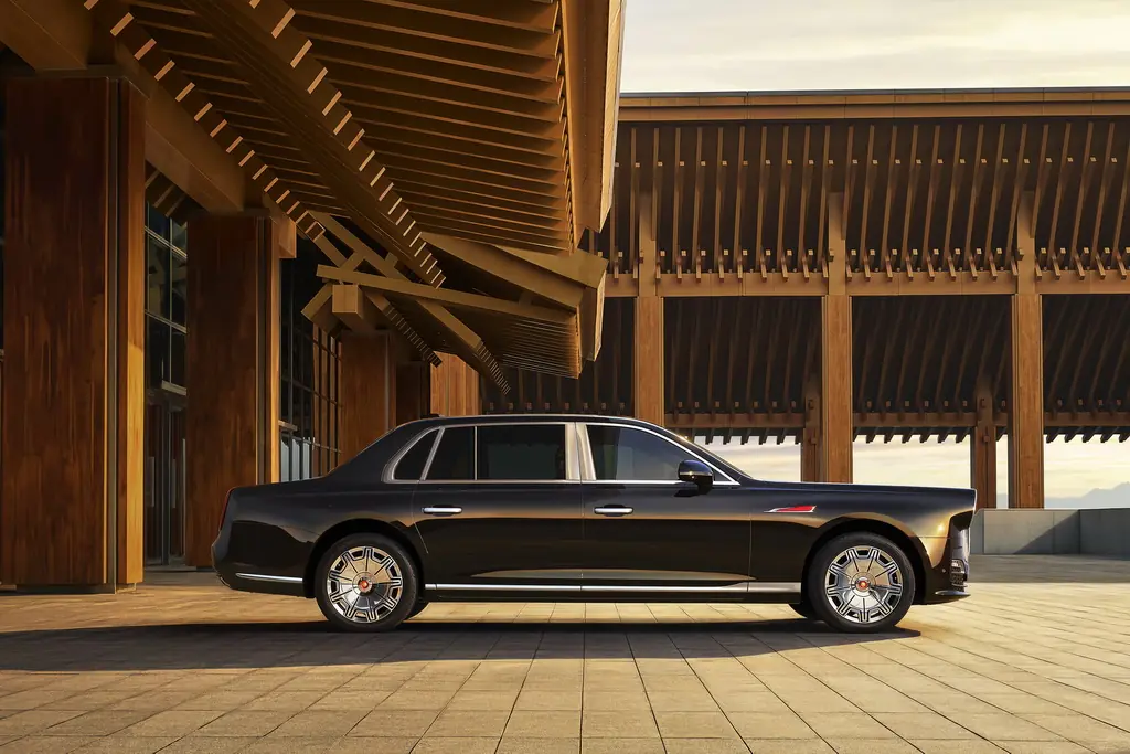 hongqi guoli 5 resize 2226 4
