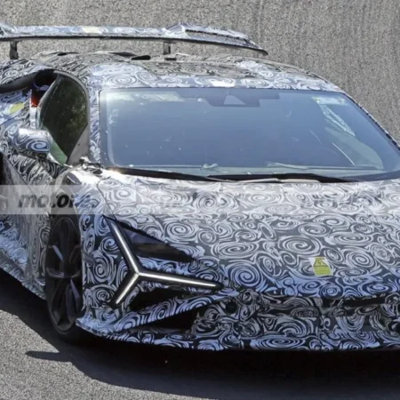 lamborghini revuelto sv fotos espia nurburgring 2026115458 1784907656 4