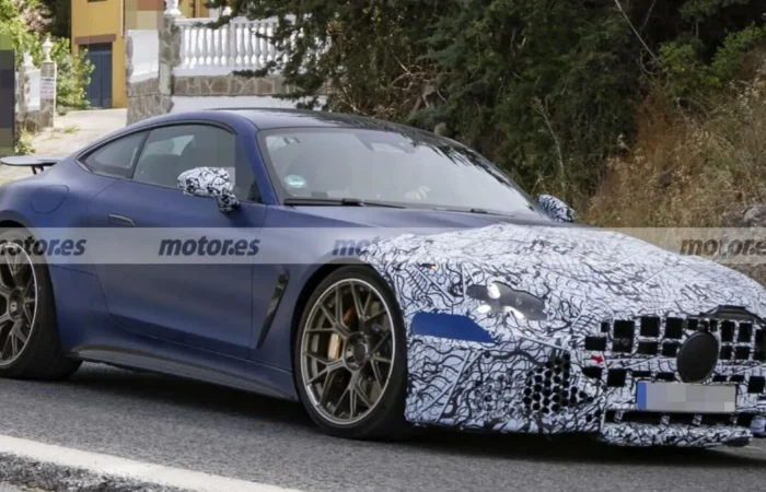 mercedes amg gt 63 pro facelift fotos espia 2027 2026115466 1784980402 14