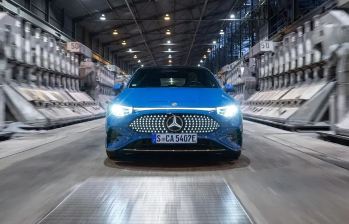 mercedes benz cla eq technology at the hydro aluminium plant ardal 1536x1090 1