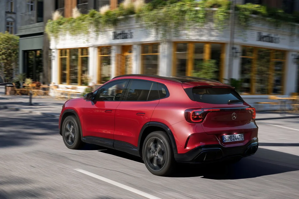 mercedes benz gla 2027 3 resize 2267 6