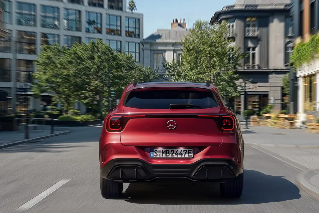 mercedes benz gla 2027 4 resize 2267 3