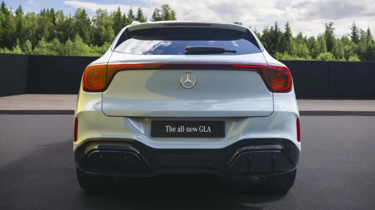 mercedes gla 2026 14 747x420 1