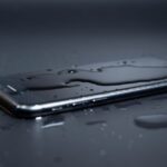 Telefonas buvo panardintas vandenyje