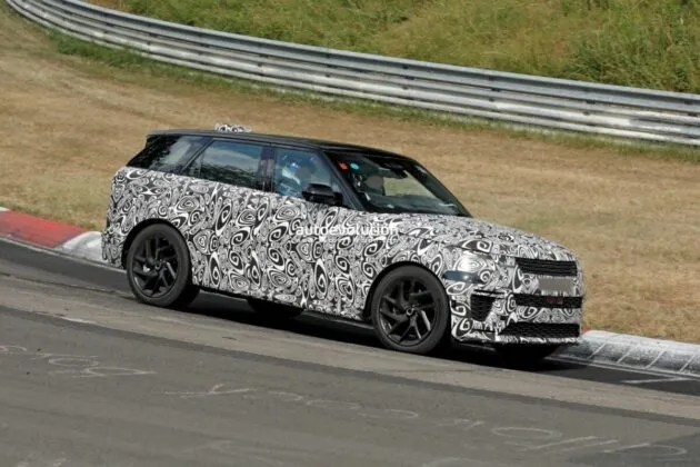 spy photos 2027 range rover sport facelift drops some camo to reveal production ready front end 273413 1 630x420 1