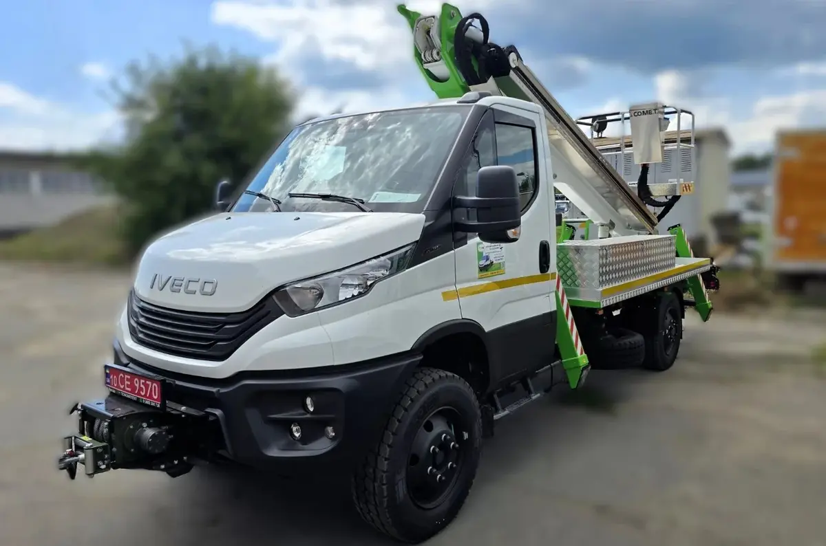 ukrainski enerhetyky otrymaly avtovyshky somet na shasi iveco daily 4x4 5 2271 17