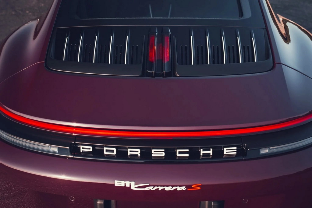2027 porsche 911 carrera s manual 12 2460 18