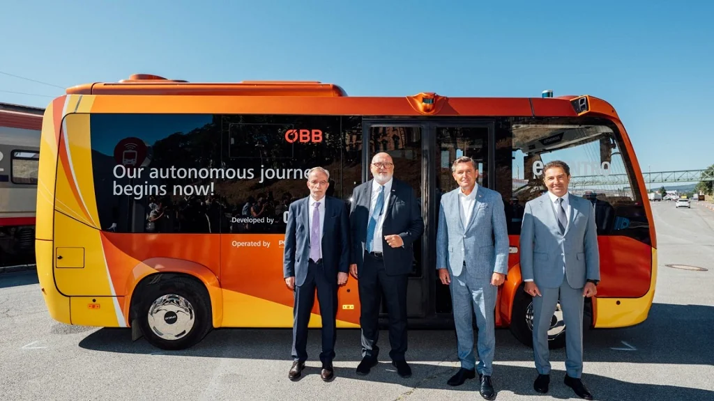 bezpilotnyi elektrobus otokar vykhodyt na dorohy avstrii 2 2470 3