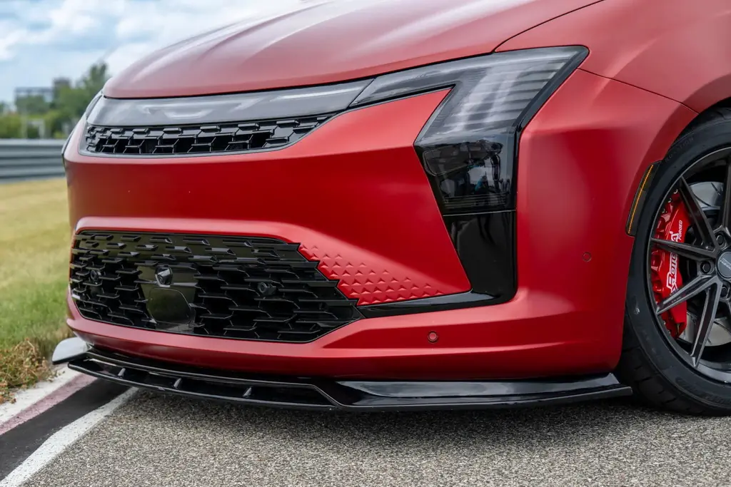 chrysler pacifica roadkill concepts 9 resize 2404 12