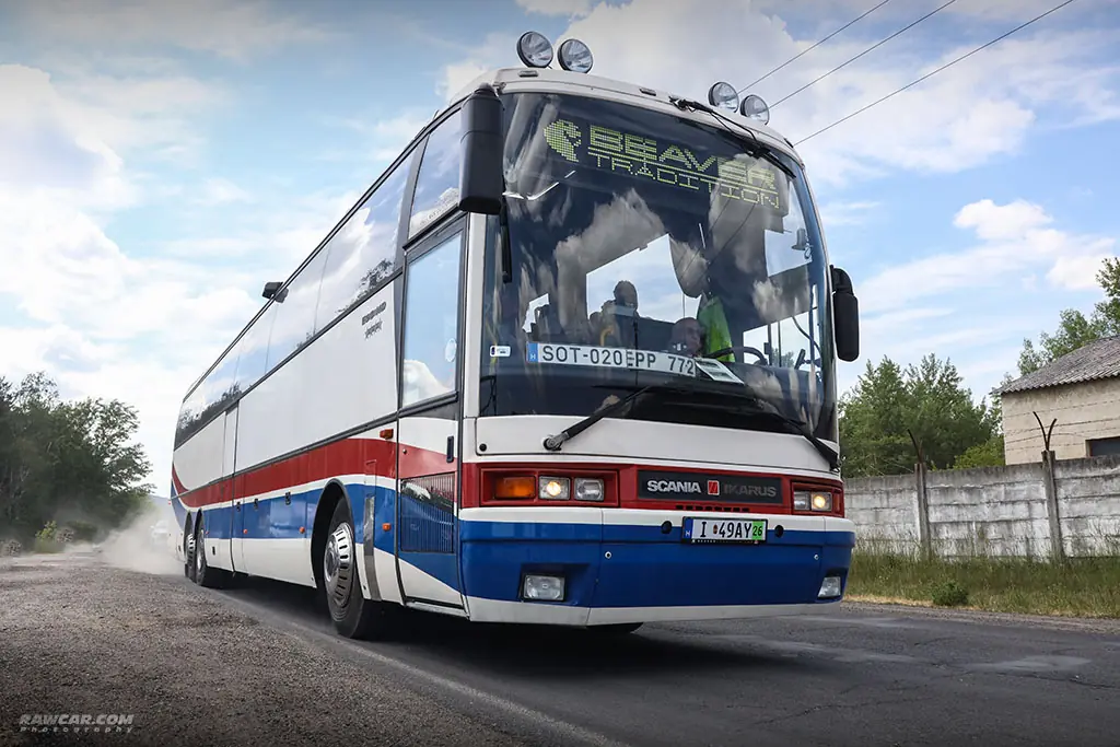 desiatky rarytetnykh avtobusiv ikarus zibraly v odnomu mistsi foto 21 2444 11
