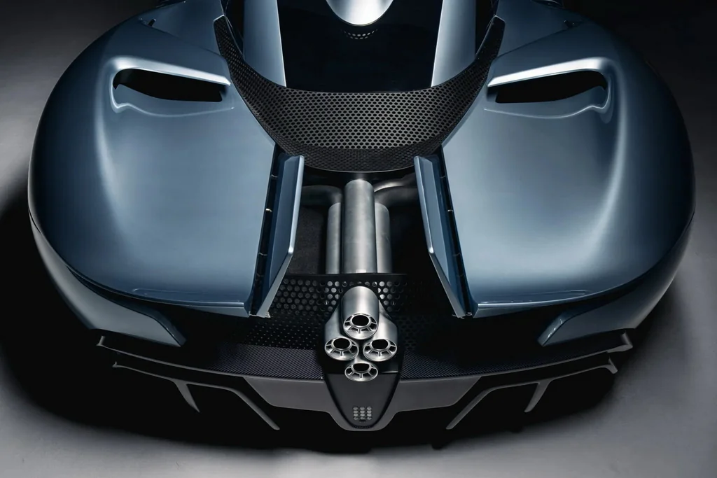 hennessey blackbird details 6 2320 14