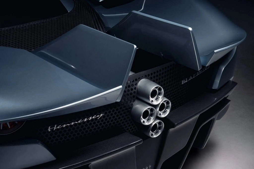 hennessey blackbird details 8 2320 16