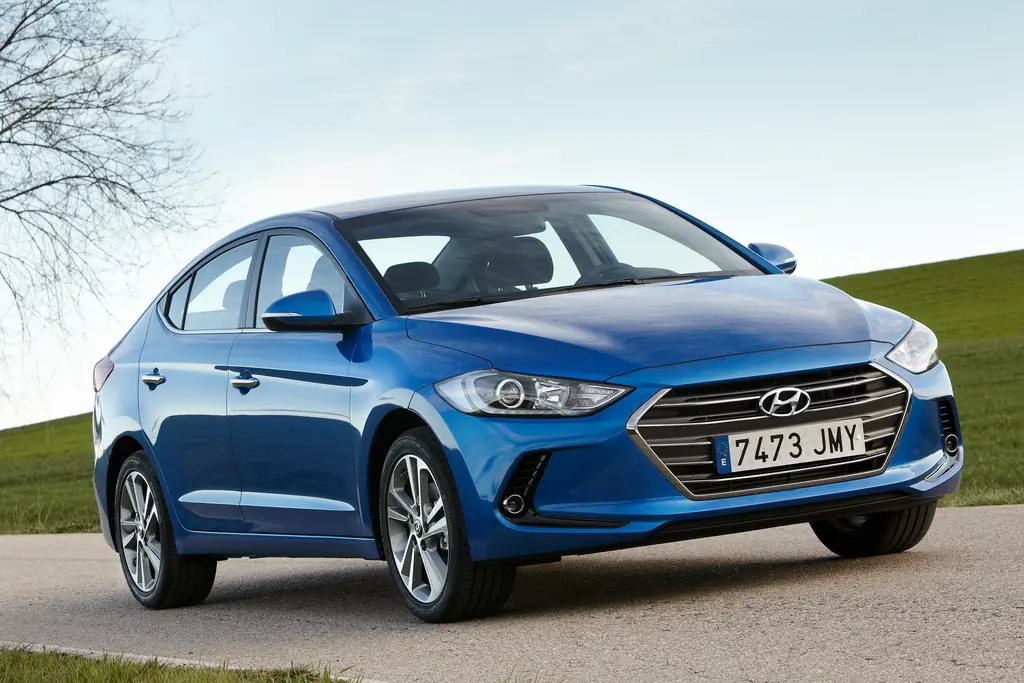 hyundai elantra 119 resize 2397 6