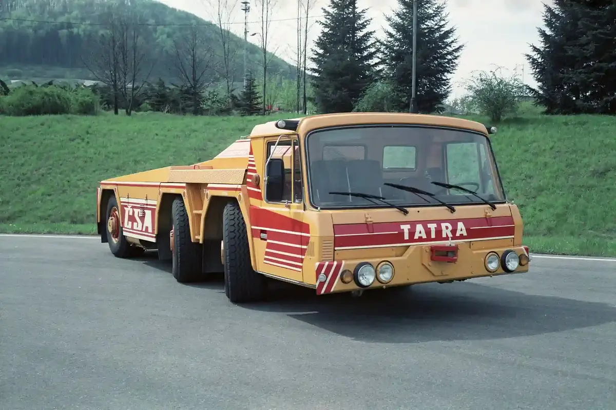 iak tiahach tatra buksuvav 400 tonnyi litak 2 2380 2