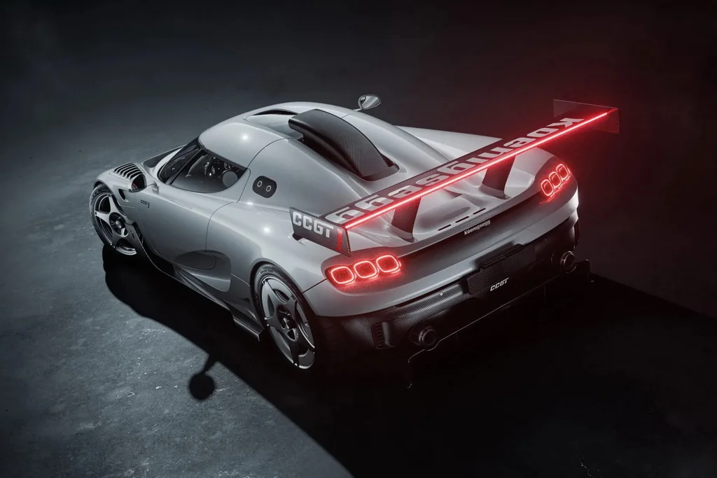 koenigsegg new 2027 10 resize 2463 16