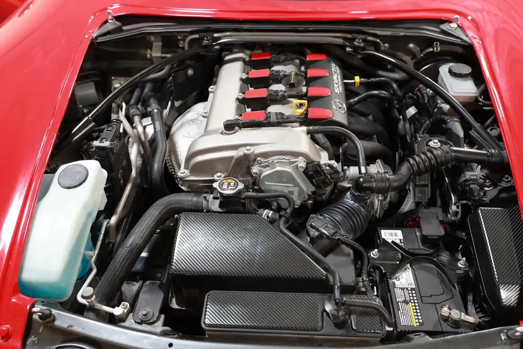 mazda mx 5 ferrari gto 12 resize 2439 28