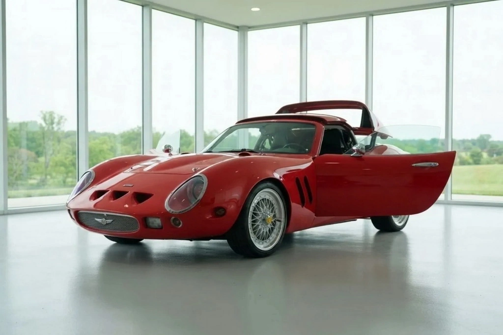 mazda mx 5 ferrari gto 5 resize 2439 7