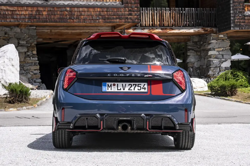 mini jcw 2027 5 resize