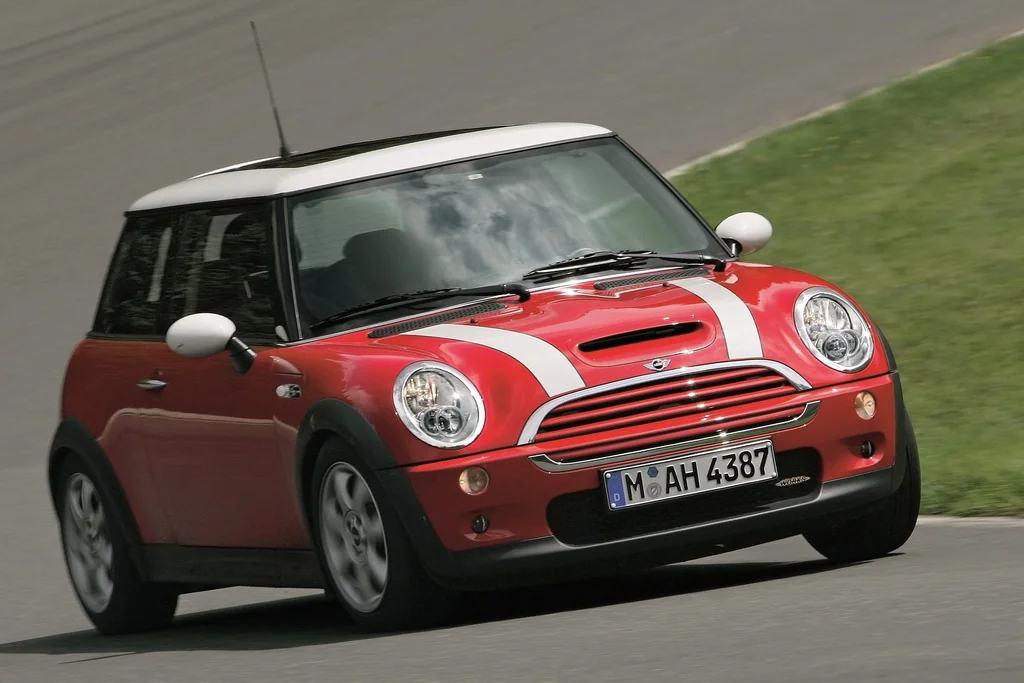 mini cooper s john cooper works tuning kit 6 resize 2361 1