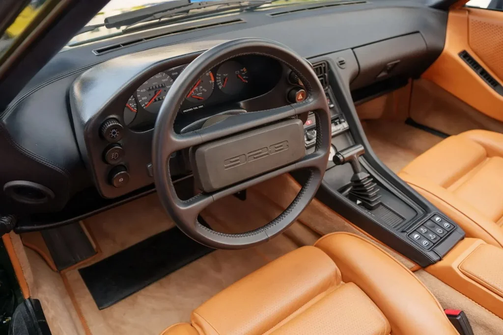 porsche 928 cabriolet straman 7 resize 2453 14