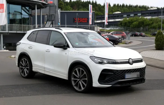 spy photos 2027 volkswagen tiguan r performance crossover takes shape 273838 1