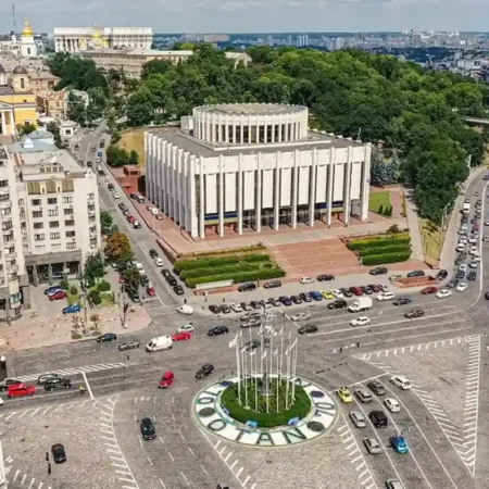 u kyievi na tyzhden obmezhat rukh ievropeiskoiu ploshcheiu 1 2477 1
