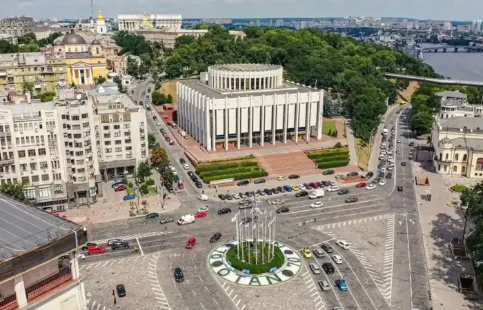 u kyievi na tyzhden obmezhat rukh ievropeiskoiu ploshcheiu 1 2477 1