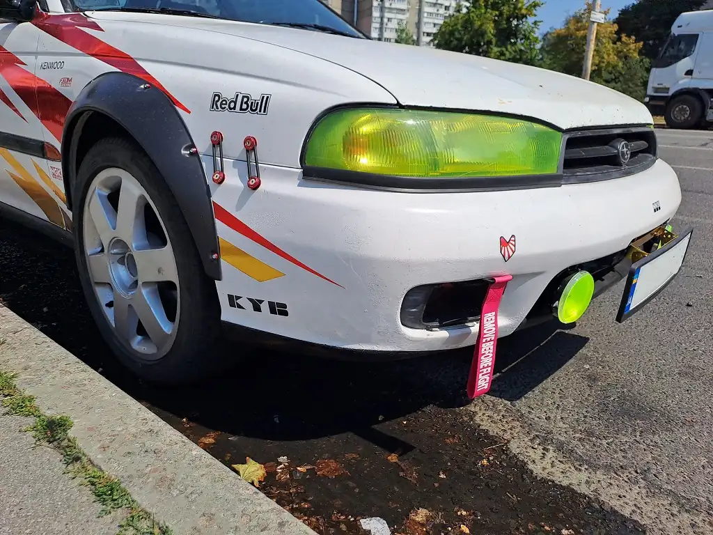 u kyievi pomicheno subaru legacy u nezvychainomu tiuninhu 2 2373 9