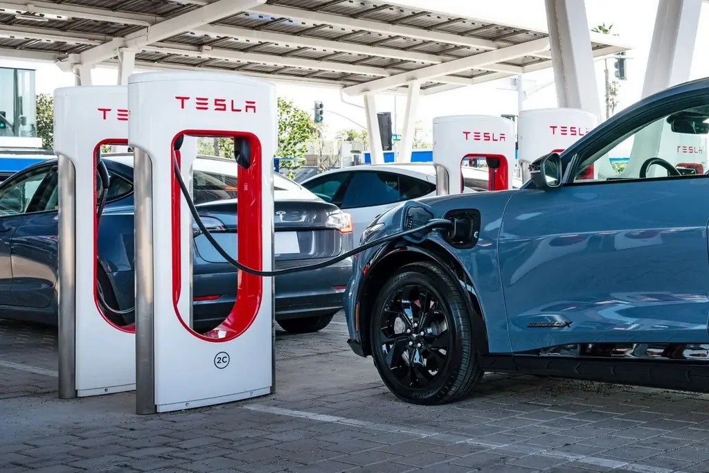 usa tesla charger resize 2367 4